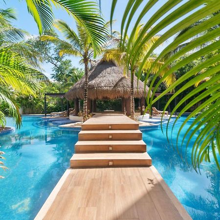 Tropical Haven - Luxury Apartment With Private Rooftop Pool And Amazing Pool View 图卢姆 外观 照片